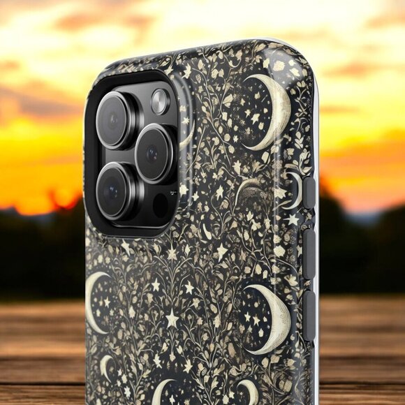 iPhone 14 Plus phone case, MARPC1111 - Picture 4 of 9